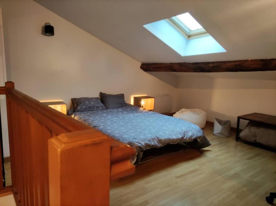 L'Atelier Cosy - Maison De Village Atypique Saint-Georges-d'Esperanche Экстерьер фото